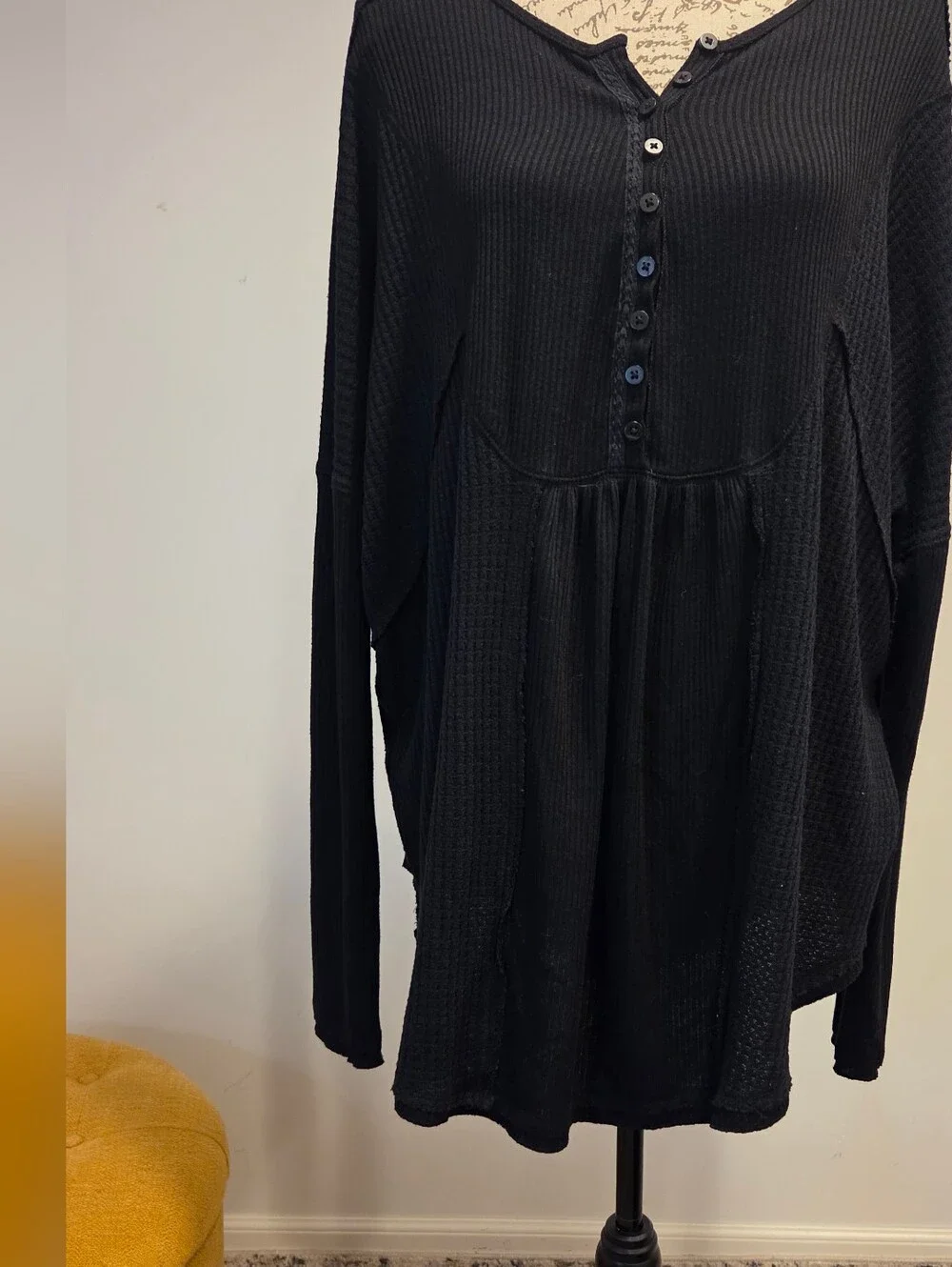 FREE PEOPLE Waffle Knit Henley Tunic Top - Black, Size L.